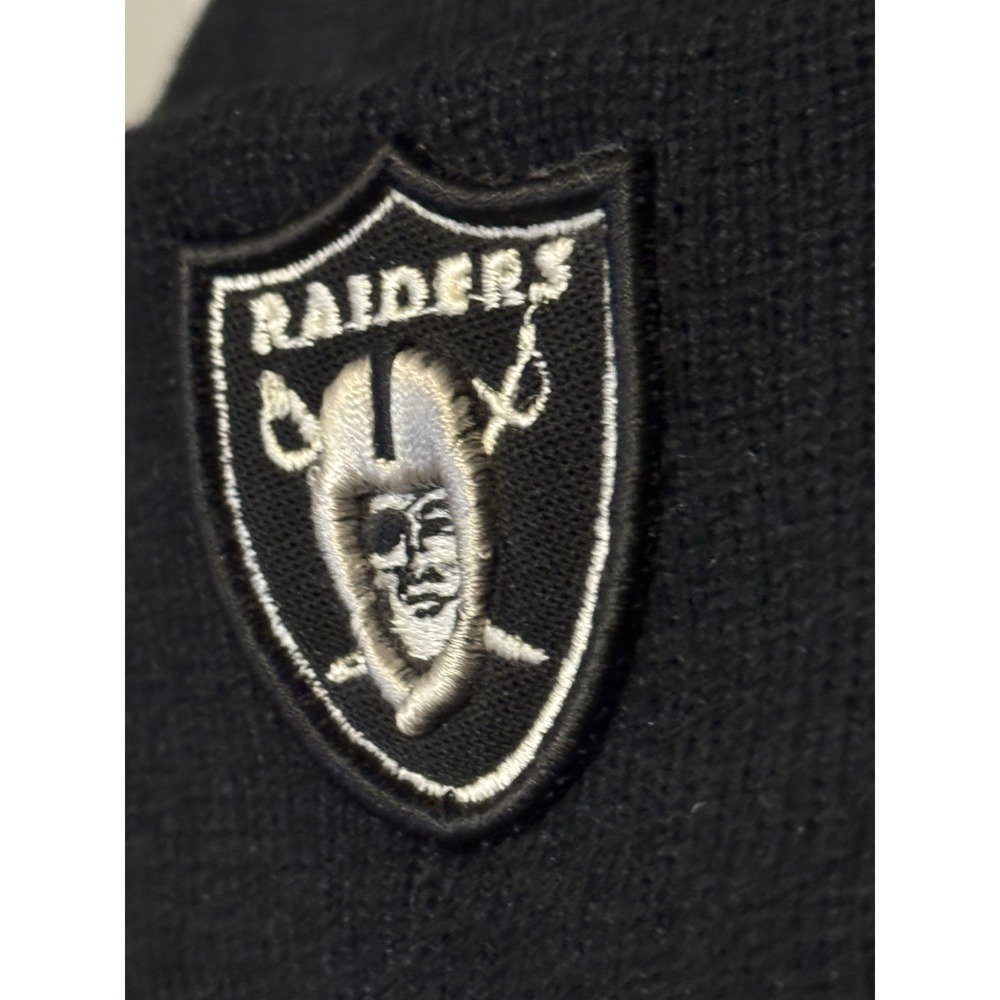 Raiders Beanie Hat Black Cuffed 3D Logo Acrylic NFL Winter Cap VGC